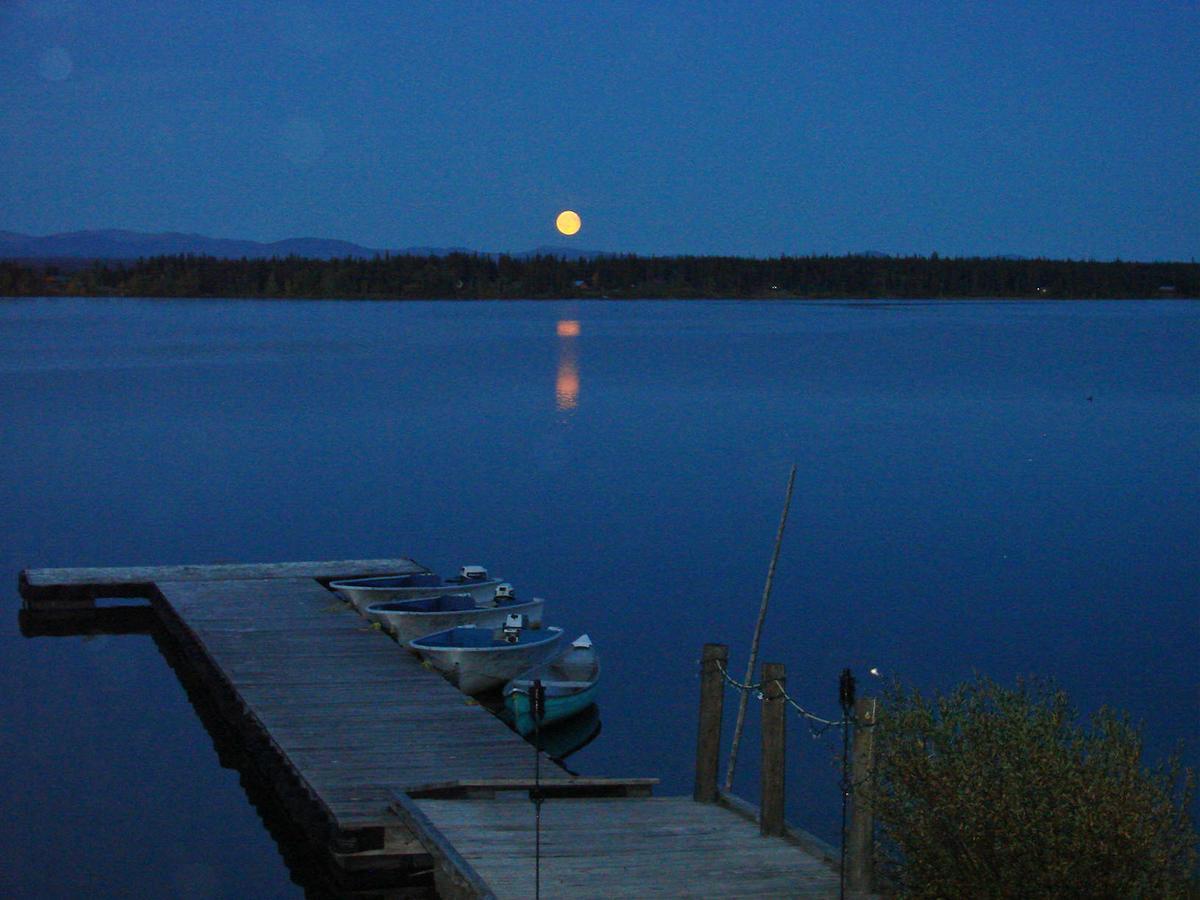Eagle'S Nest Resort Anahim Lake Eksteriør billede